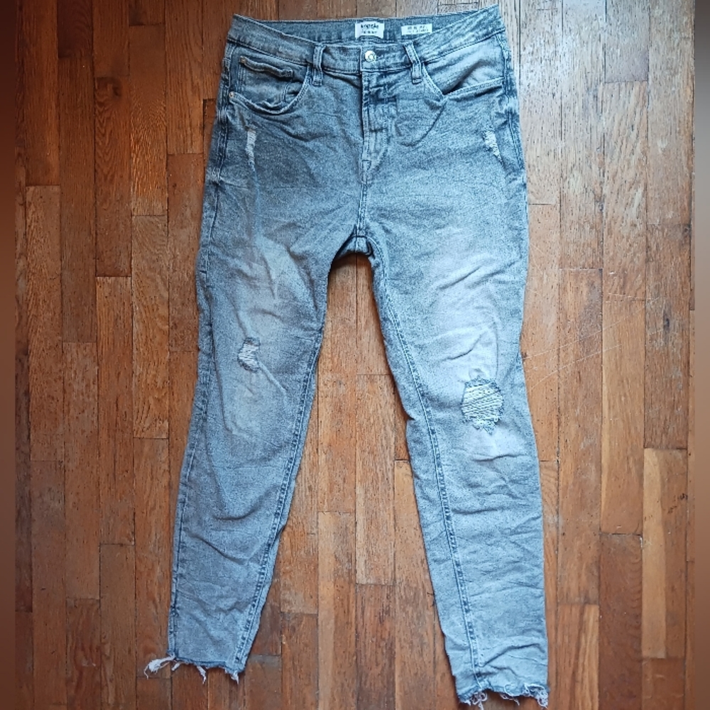 High waisted ripped skinny jeans